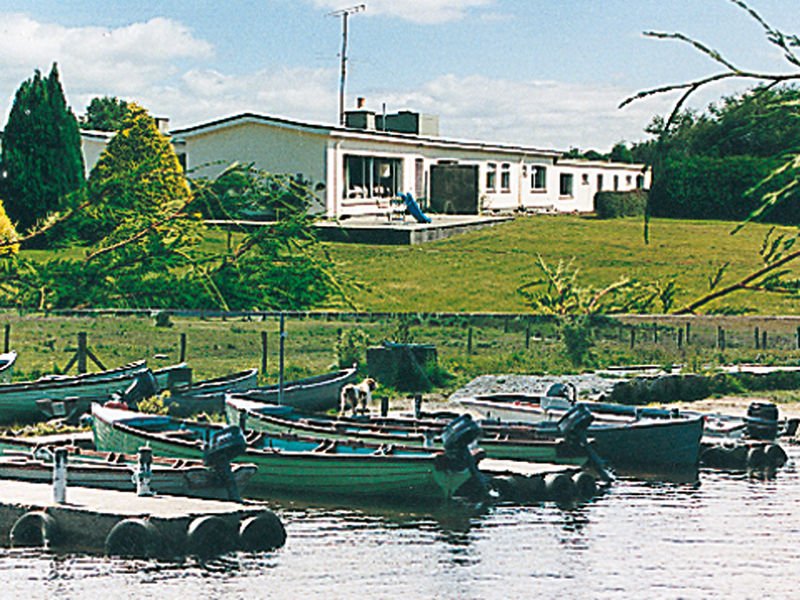 Lakeland Midsummer Lakehouse Утерард Екстер'єр фото